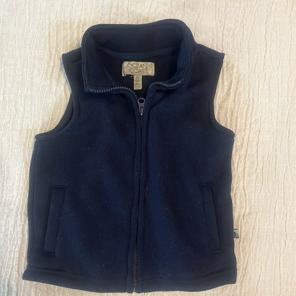 2T outfit set red long sleeve tee with deer gray pants and navy vest 3 piece set - Picture 2 of 8